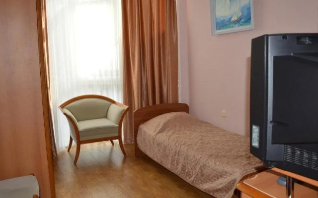 Morskaya Zvezda, Gostinitsa