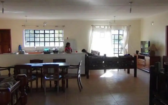 Narasha Guest House