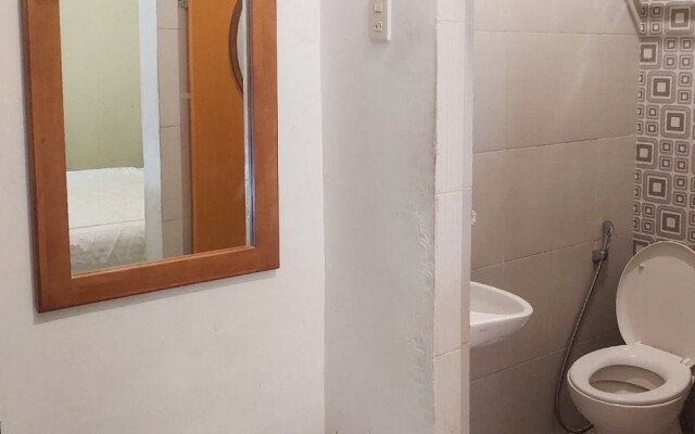 RedDoorz near Pantai Pandan Sibolga 2