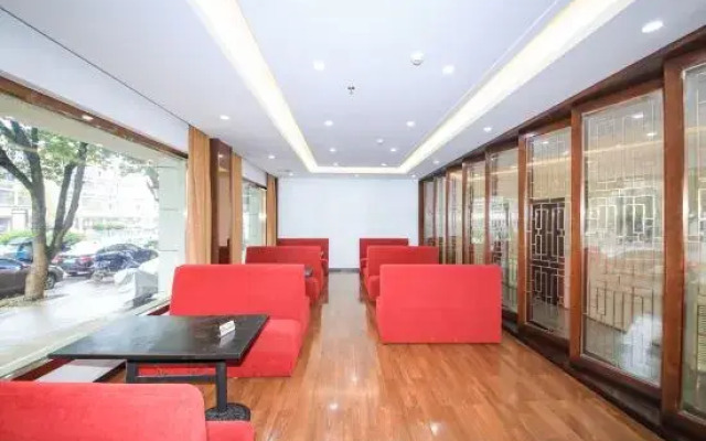 Yunsheng Hotel