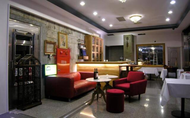 S. F. Hotel