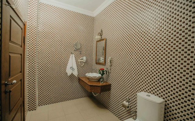 Royal Stone Houses - Goreme