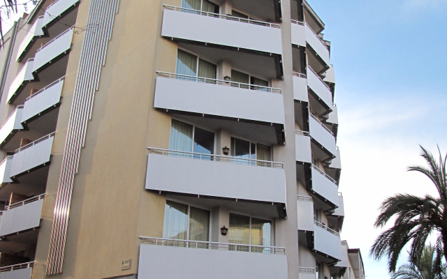 Apartaments Lloret Sun