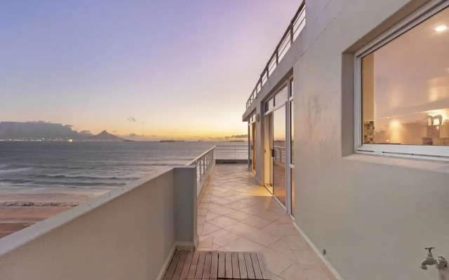 Ocean View C702