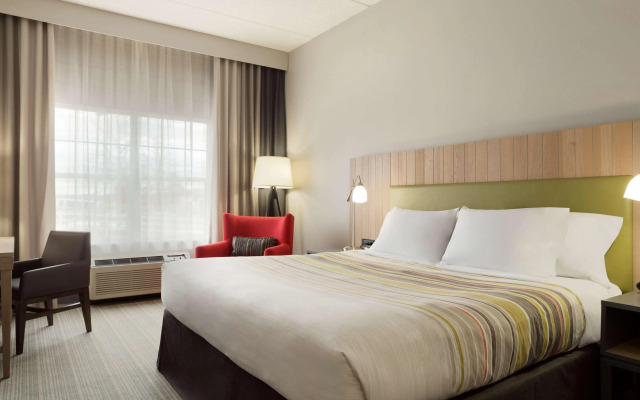 Country Inn & Suites by Radisson, Jackson, TN