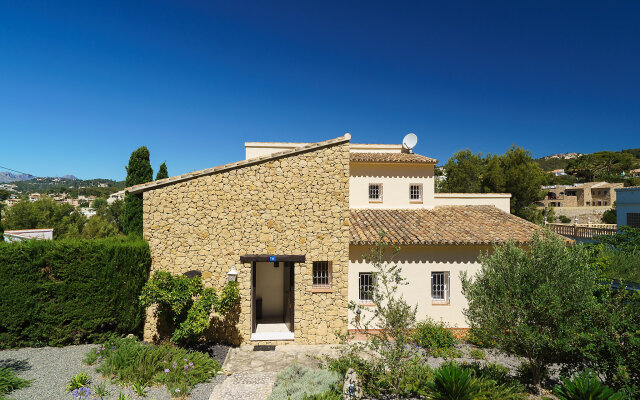 Holiday Home Le Clos Joli