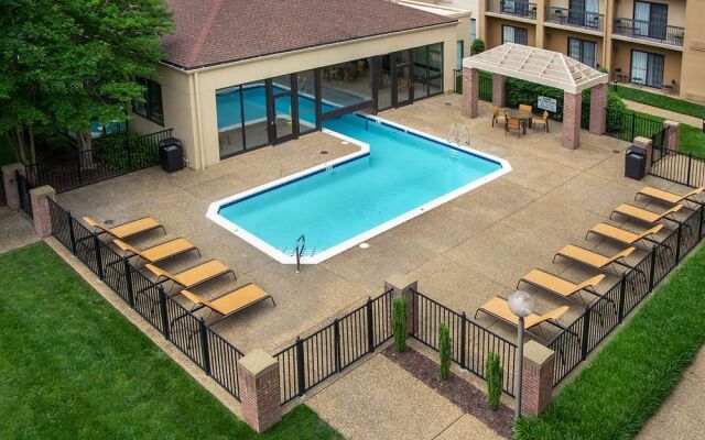 Courtyard Williamsburg Busch Gardens Area