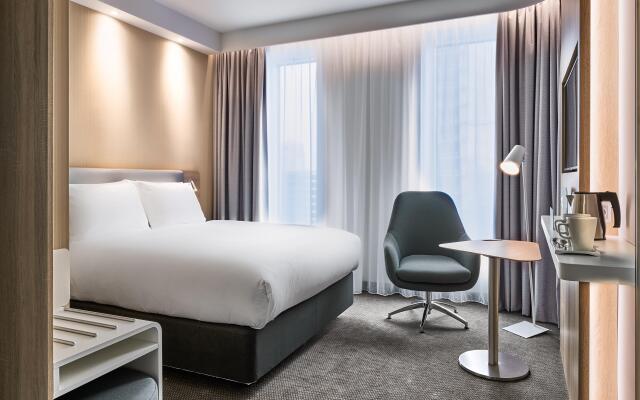 Holiday Inn Express Warsaw - The HUB by IHG