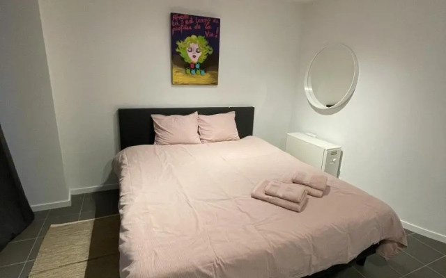 Studio Just For 2