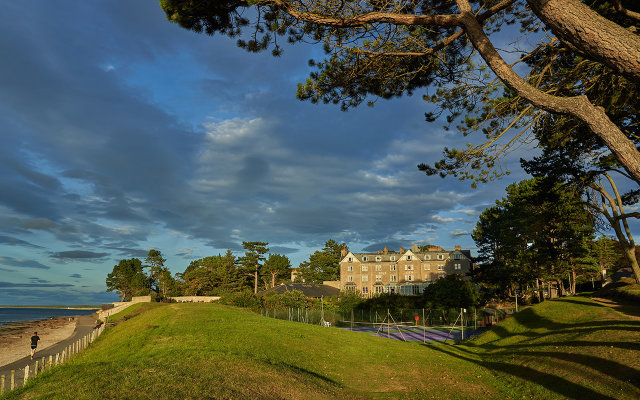 Golf View Hotel & Spa