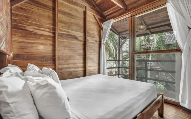 The Beach Bungalows Tamarindo B&B