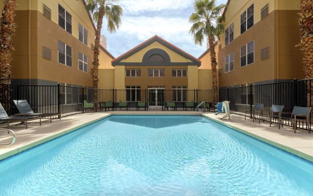 Homewood Suites by Hilton Phoenix/Chandler