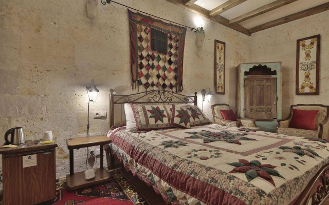 Vista Cave Hotel