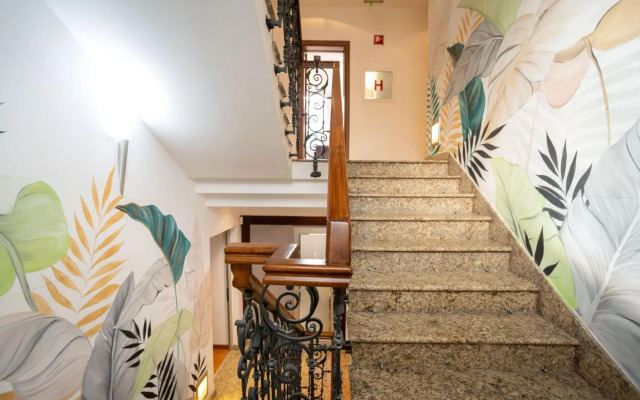 Natali luxury suites- mini rooms