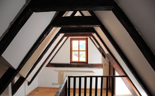 Residence Thunovska 19