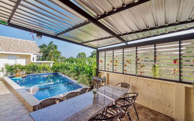 Great Green D Pool Villa