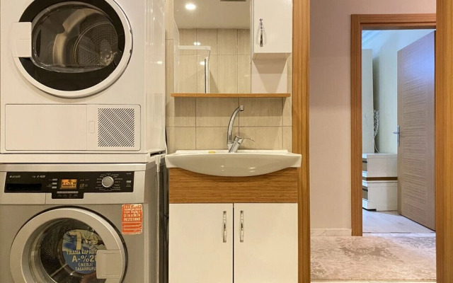 Spacious and Modern Flat in Kagithane