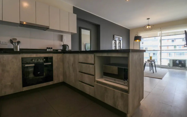 Fabulous 2BR With Balcony in Barranco
