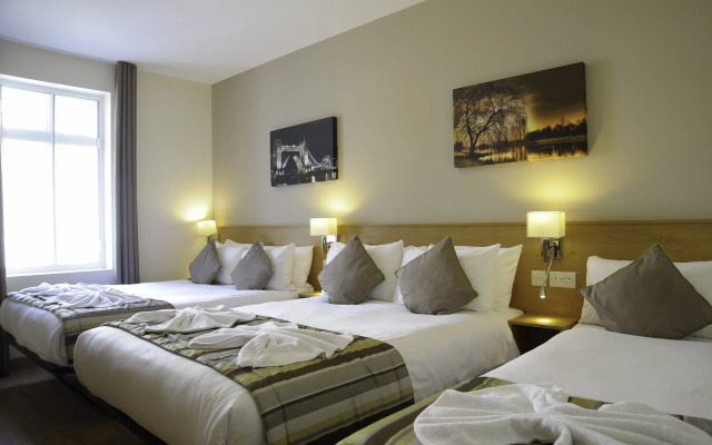 Kings Cross Inn Hotel