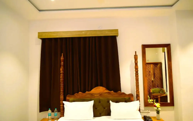 Hotel Mewar Mahal - Udaipur