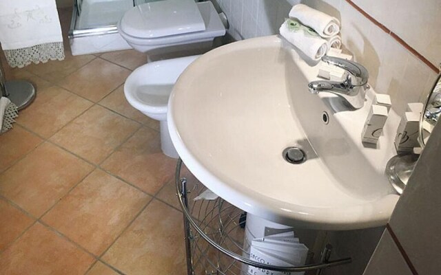 Rebecca s Spoleto Collection - Borgo II