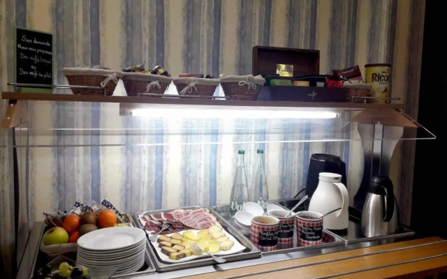 Logis Hôtel la Méridienne