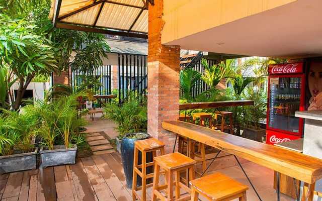 Morning Angkor Boutique