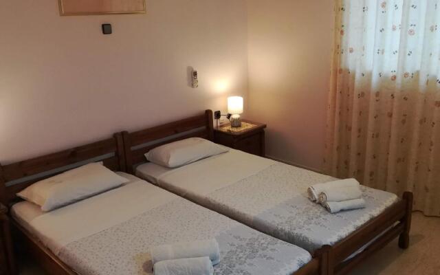 The Zen Apartment Rethymno Next To The Beach
