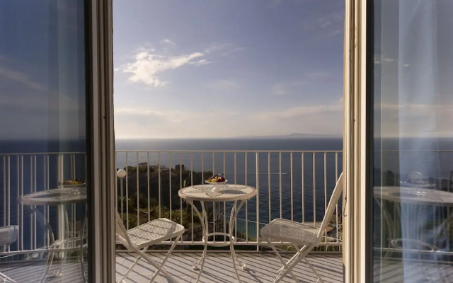 Hotel Villa Lubrense