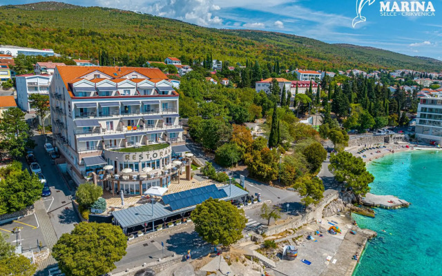 Hotel Marina