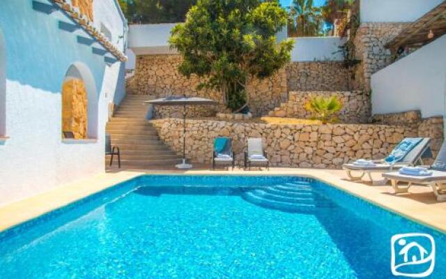 Abahana Villas Geminis