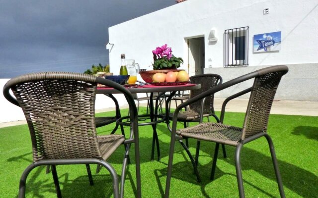 Apartment with One Bedroom in la Orotava, with Wonderful Sea View, Furnished Terrace And Wifi - 5 Km From the Beach