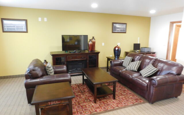 Days Inn & Suites by Wyndham Rochester Mayo Clinic South