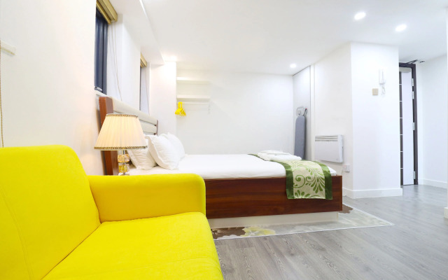 Queen Stay Apartments