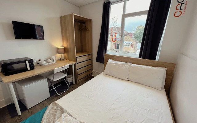 Contractor Accommodation - Cacco