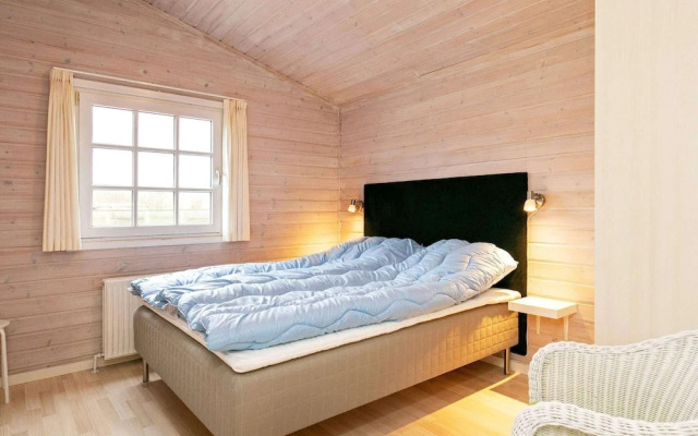 15 Person Holiday Home in Hals-by Traum