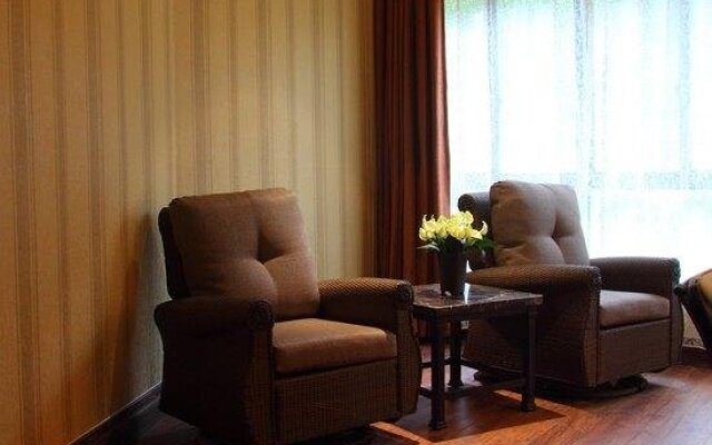 Qingshuiwan Hot Spring Holiday Village