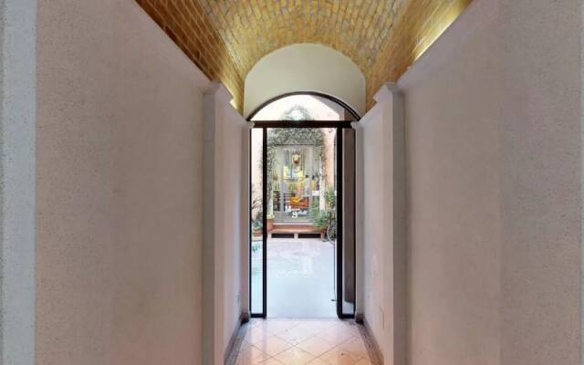 Italianway - Borgospesso 14