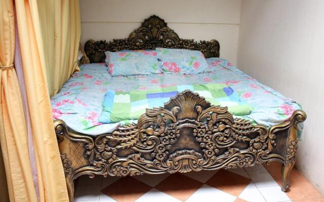 Villa Kota Bunga Allamanda