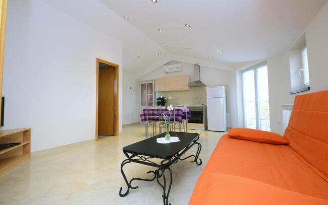 Apartments Rajic