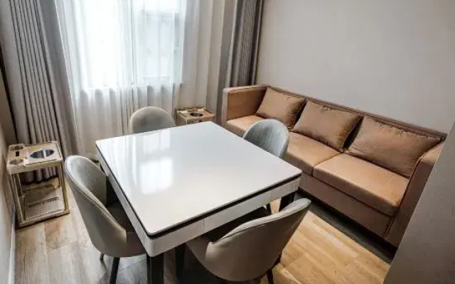 Home Inn Yangzhou Gaoyou Tonghu Road Beihai Business Street