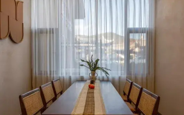 Lijiang Yixi Yixia Designer's Light - luxury Homestay (Gucheng Store)