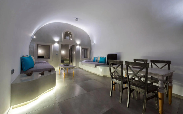 Nefeli Homes - Adults Only