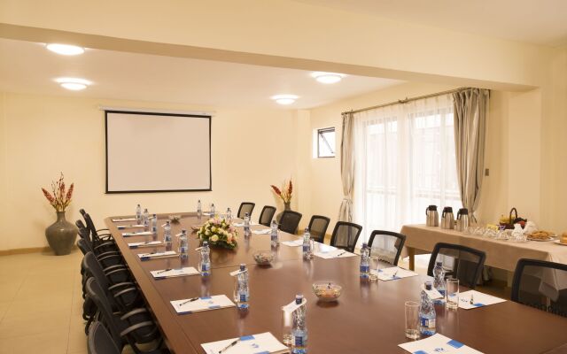 Lotos Inn & Suites, Nairobi