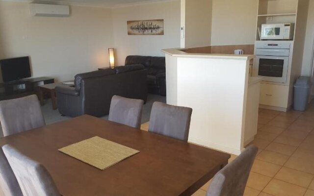 Pelican Shore Villas