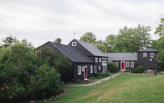 The Squire Tarbox Inn