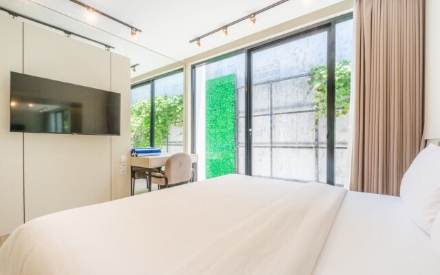 Oasis Smart Villa 3