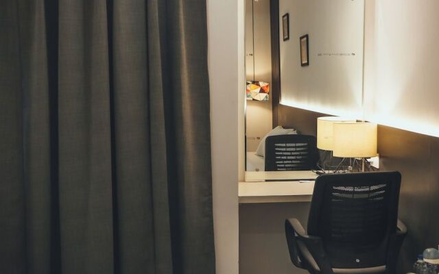 Hotel Madhushree