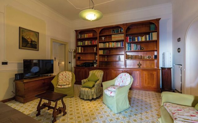 Villa Paola - Hidden Panoramic Garden and Terraces by Napoliapartments