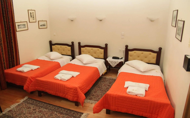 Hotel Panellinion